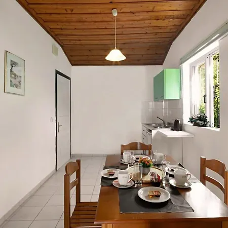 Thalia - Peaceful 100m To Holiday home Nisaki (Corfu)